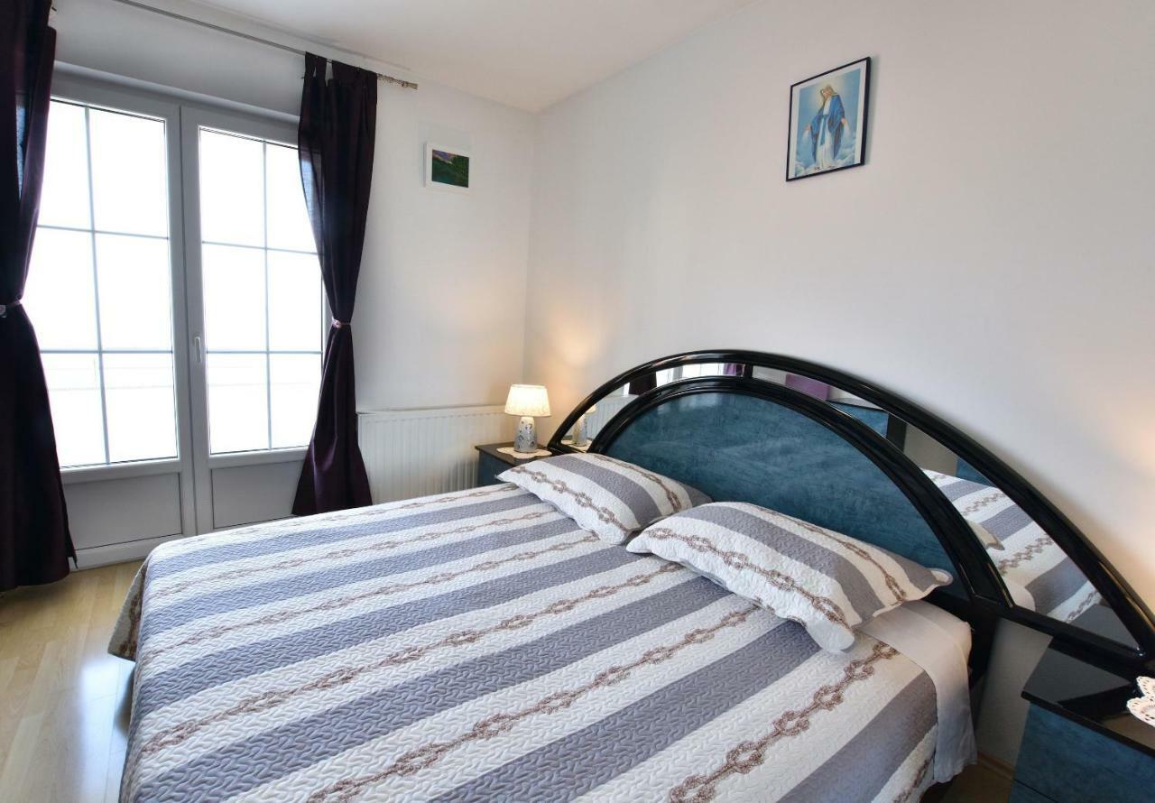 פרימוסטן Apartments Brico מראה חיצוני תמונה